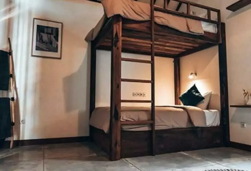 Lmbk Surf Camp   Hostel