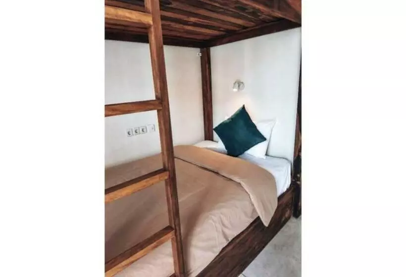 Lmbk Surf Camp   Hostel