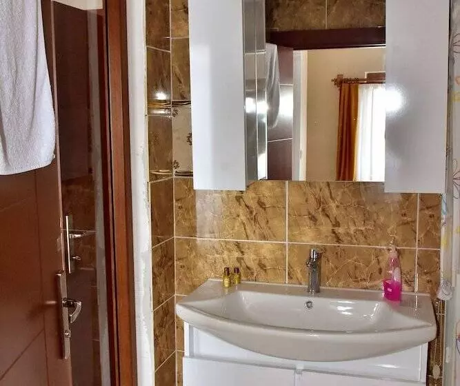 Melles Hotel & Apart