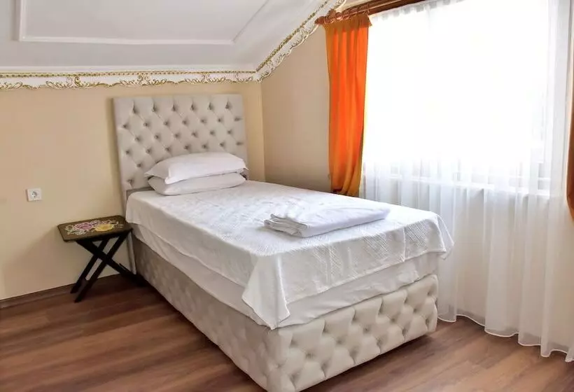Melles Hotel & Apart