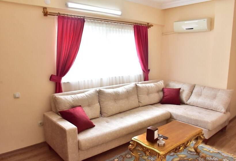 Melles Hotel & Apart