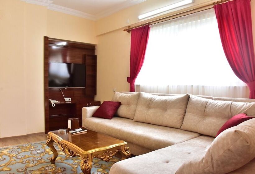 Melles Hotel & Apart