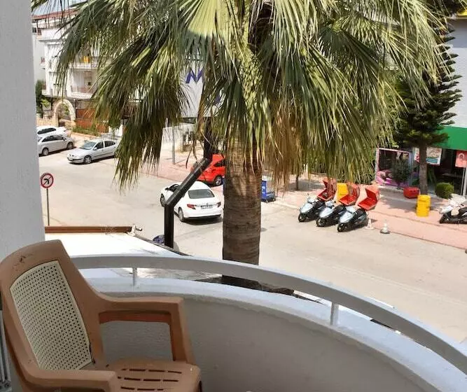 Melles Hotel & Apart