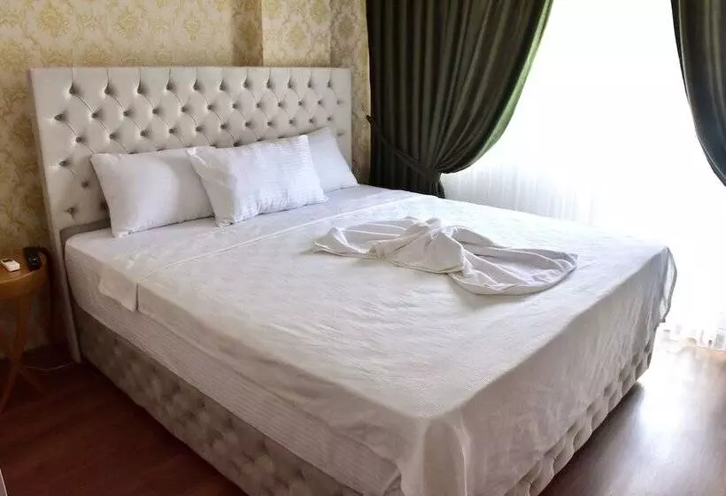 Melles Hotel & Apart