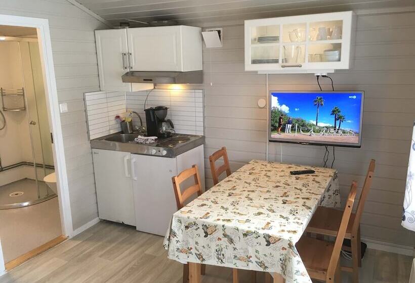 استراحتگاه Bergen Camping Park