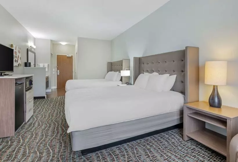 בית מלון כפרי Best Western Plus Peppertree Inn At Omak