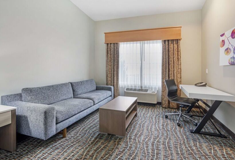 호텔 Best Western Plus Peppertree Inn At Omak