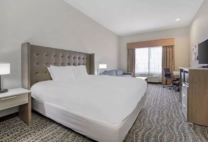 בית מלון כפרי Best Western Plus Peppertree Inn At Omak