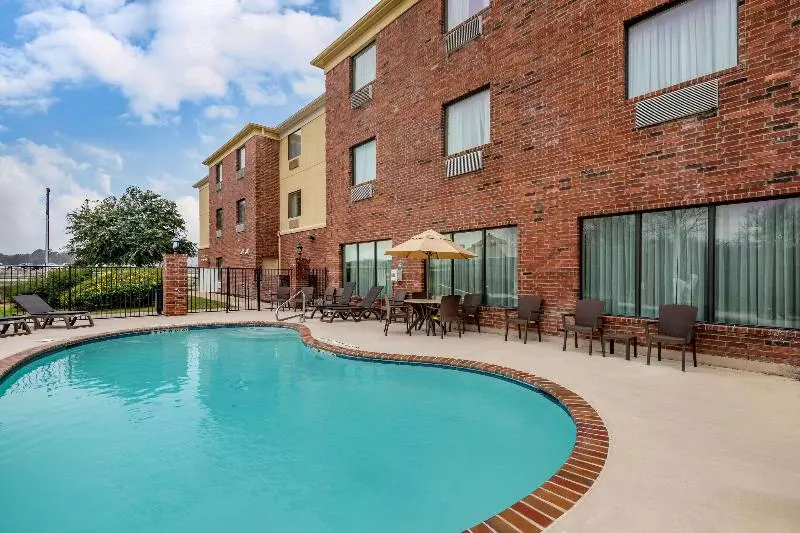 ホテル Comfort Suites