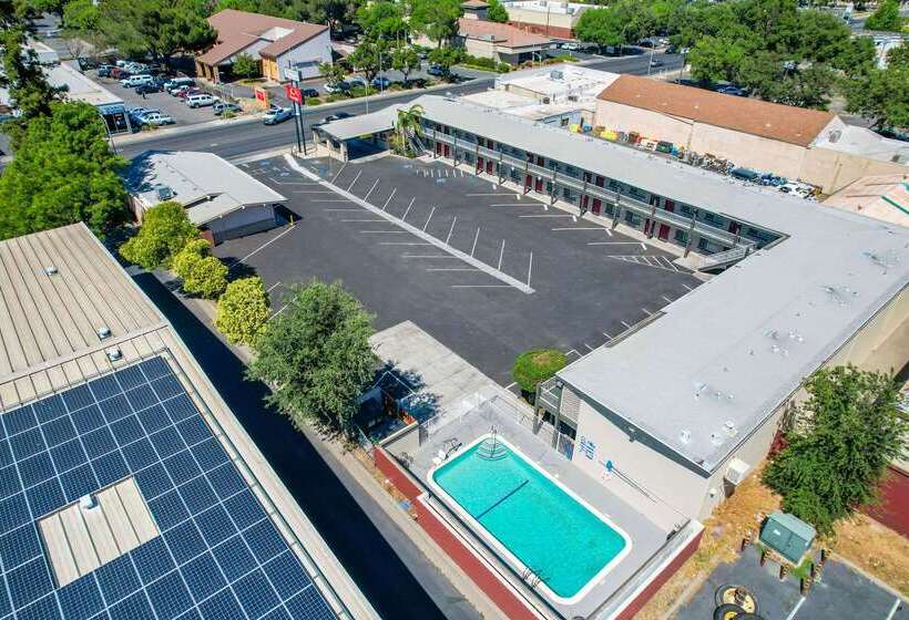 酒店 Econo Lodge Woodland Near I 5