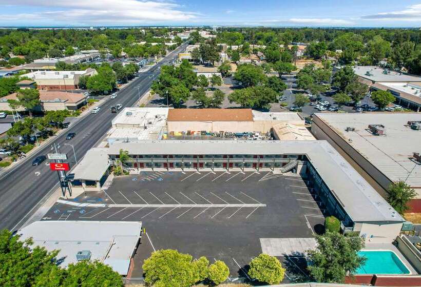 酒店 Econo Lodge Woodland Near I 5