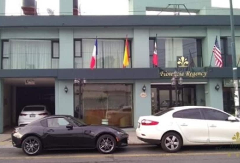 فندق Florencia Regency