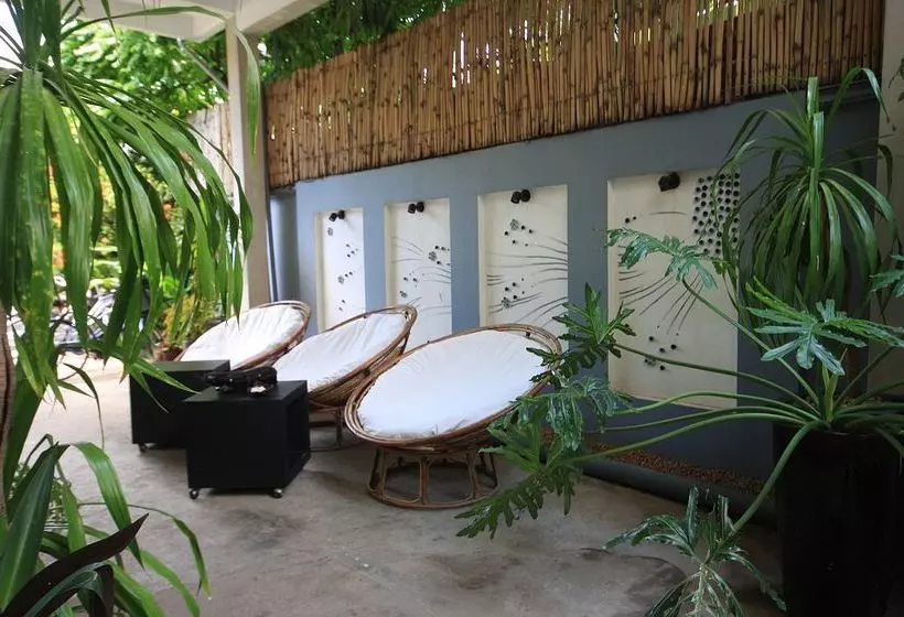 호텔 Frangipani Villa 60s