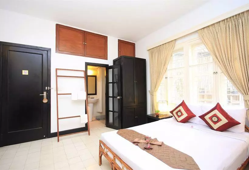 호텔 Frangipani Villa 60s