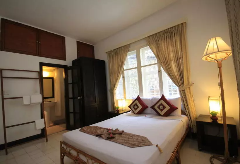 호텔 Frangipani Villa 60s