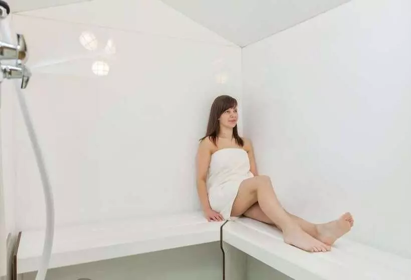 Отель Frühstückspension Christina