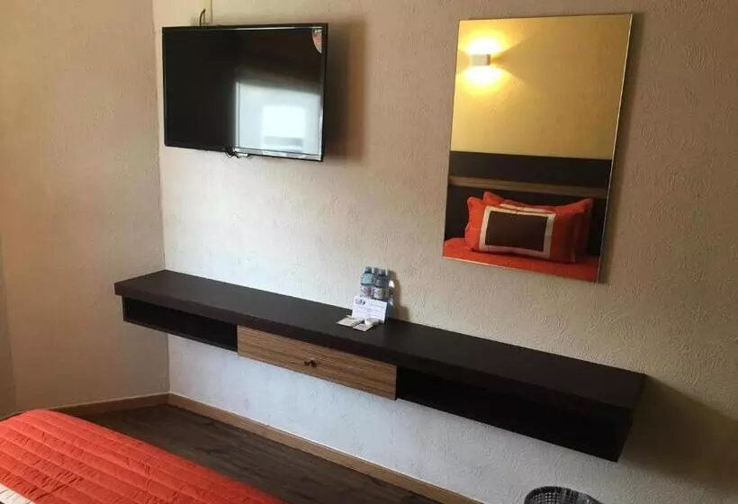 Ibeurohotel Guadalajara Expo