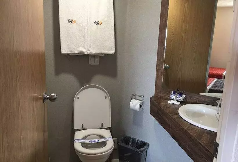 Ibeurohotel Guadalajara Expo