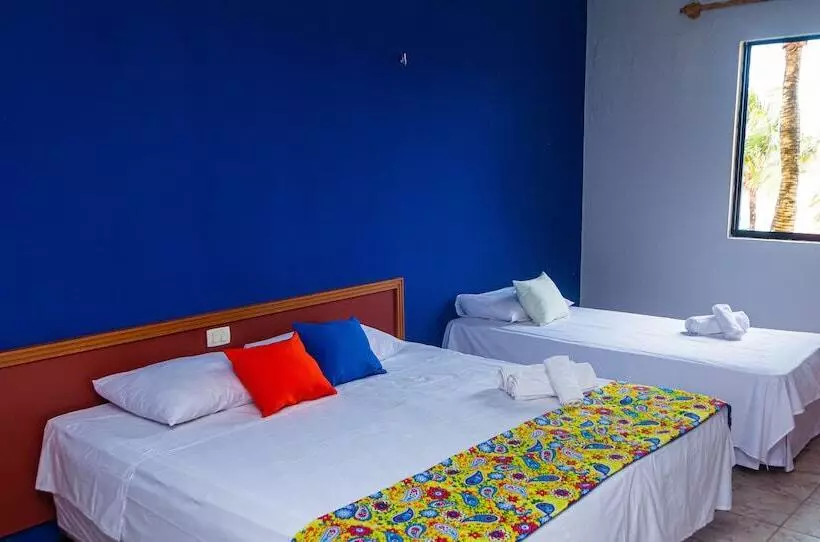 Hotel Kalamari Beach