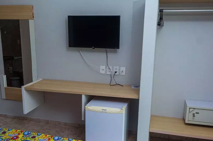 Hotel Kalamari Beach