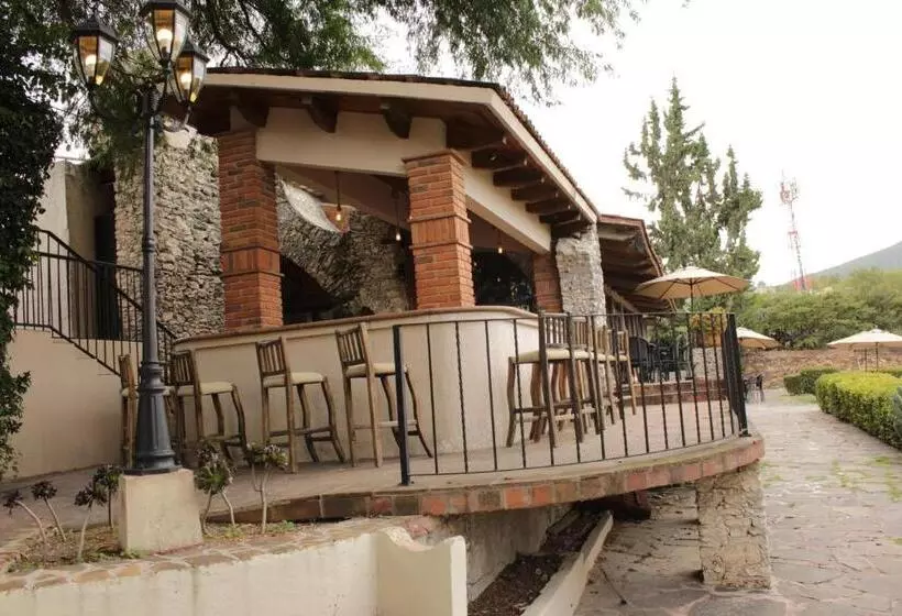 호텔 Parador Vernal