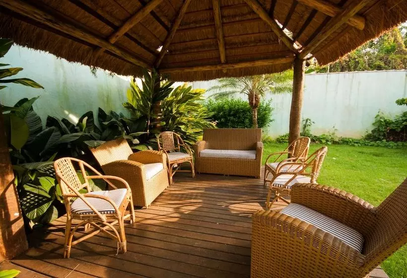 Отель Port Louis