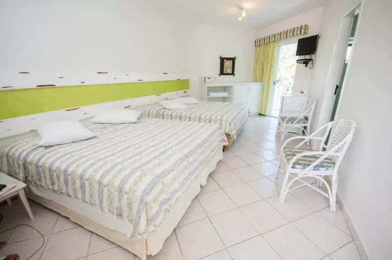 Отель Port Louis