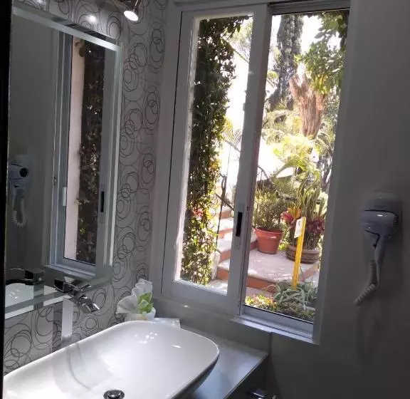 בית מלון כפרי Posada Quinta Las Flores