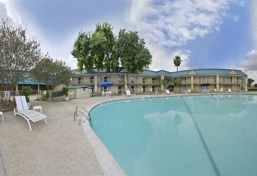 فندق Budget Lodge Fort Sam