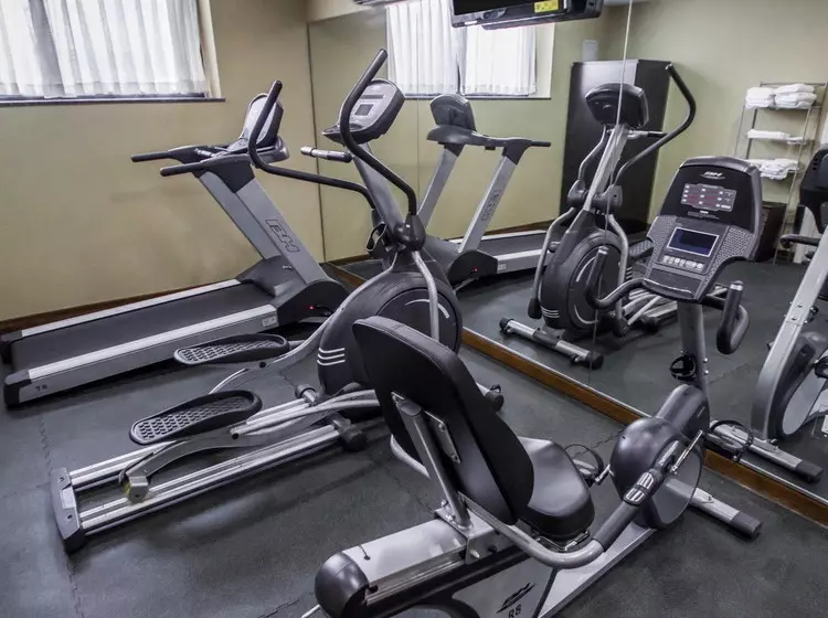 هتل Sleep Inn Brooklyn Near Arena