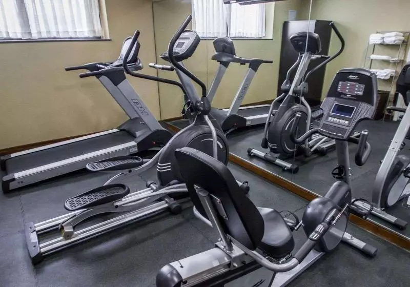 هتل Sleep Inn Brooklyn Near Arena