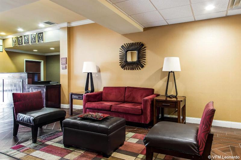 בית מלון כפרי Sleep Inn & Suites Huntsville Near U.s. Space & Rocket Center