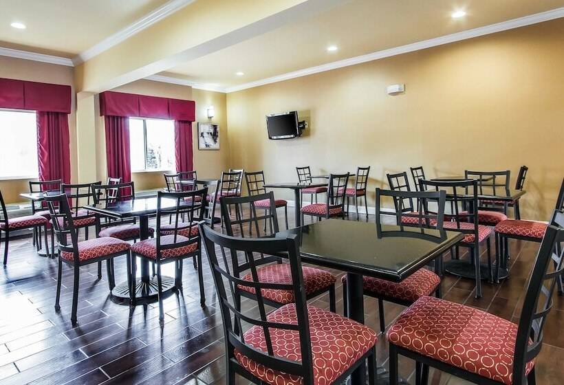 בית מלון כפרי Sleep Inn & Suites Huntsville Near U.s. Space & Rocket Center