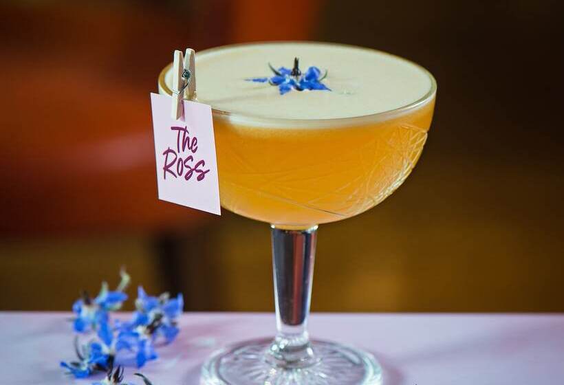 בית מלון כפרי The Ross