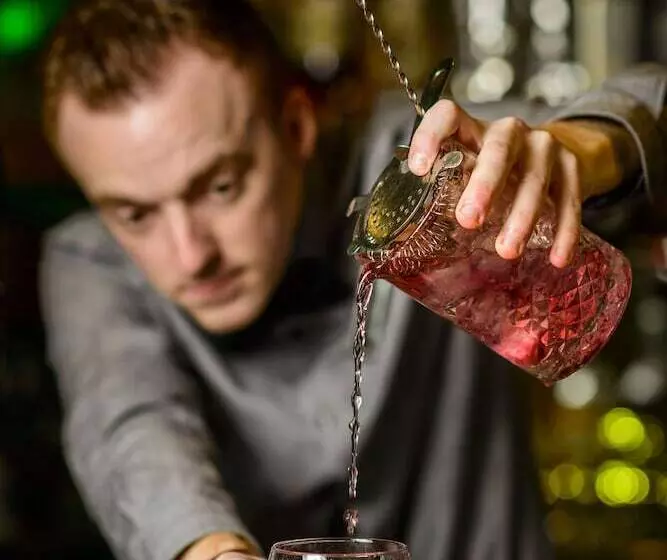 בית מלון כפרי The Ross