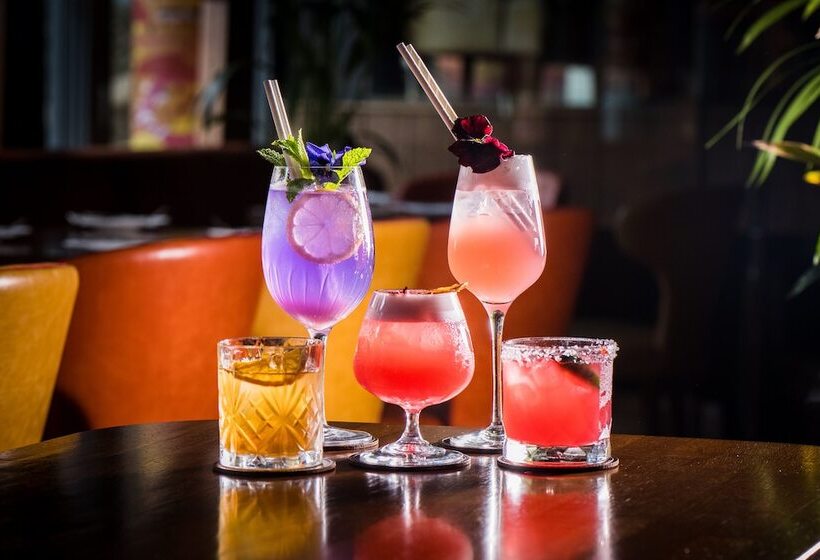 בית מלון כפרי The Ross