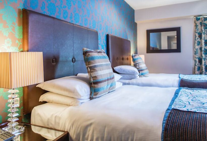 בית מלון כפרי The Ross