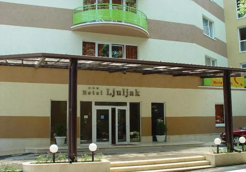 Отель Ljuljak