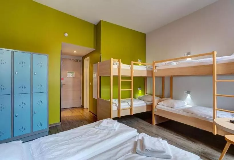 Meininger Hotel Berlin Mitte