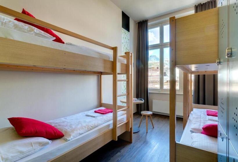 Meininger Hotel Berlin Mitte