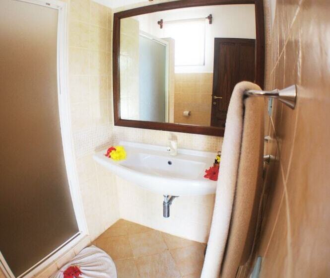 אתר נופש Jaz Adonia