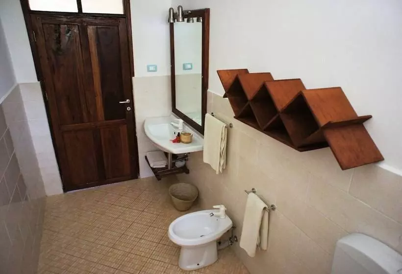 منتجع Jaz Adonia