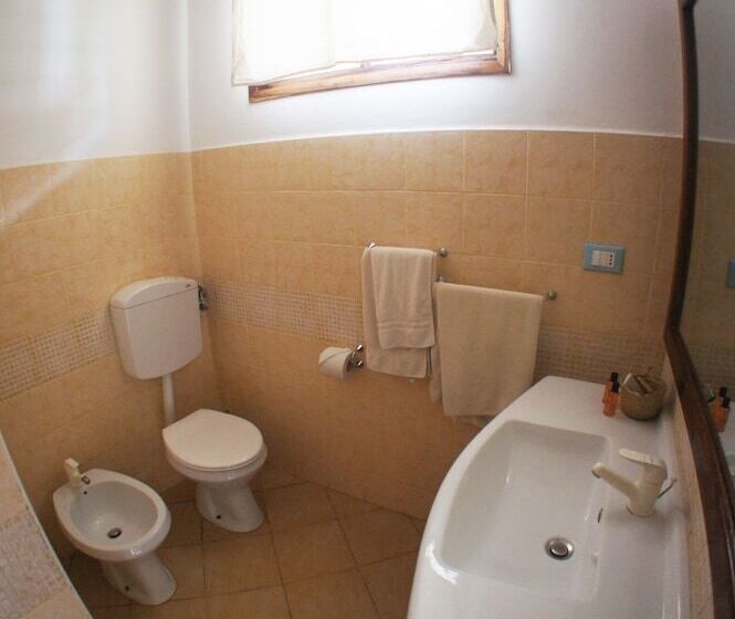 אתר נופש Jaz Adonia