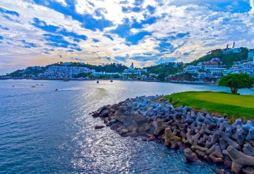 منتجع Las Hadas By Brisas