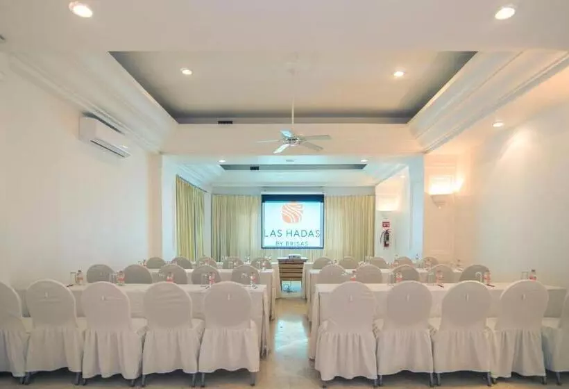 Курорт Las Hadas By Brisas