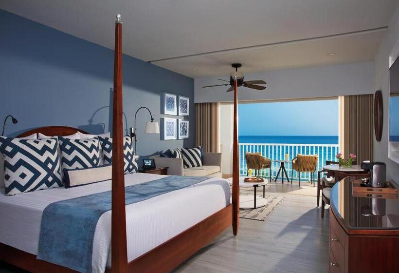 استراحتگاه Secrets St. James