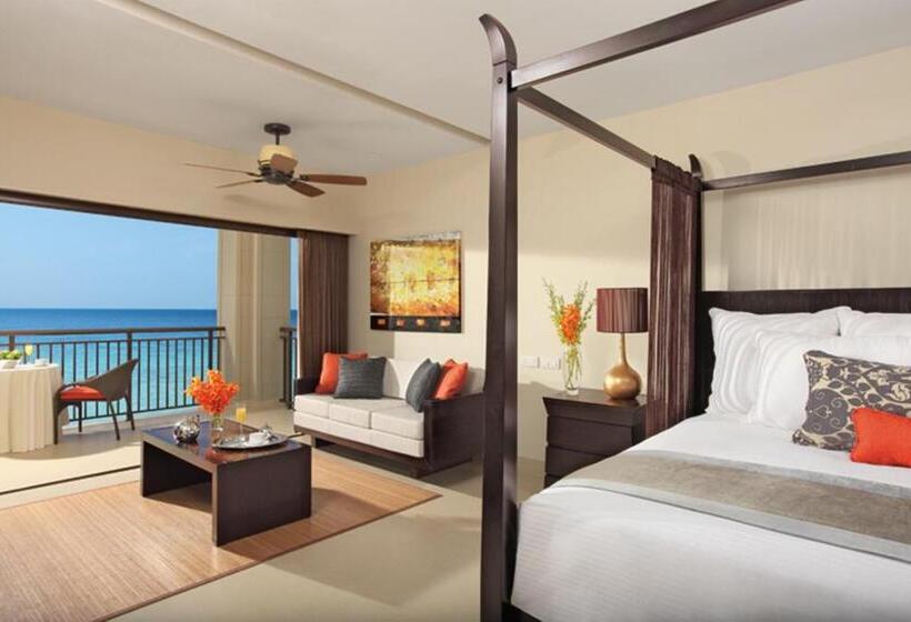 استراحتگاه Secrets St. James