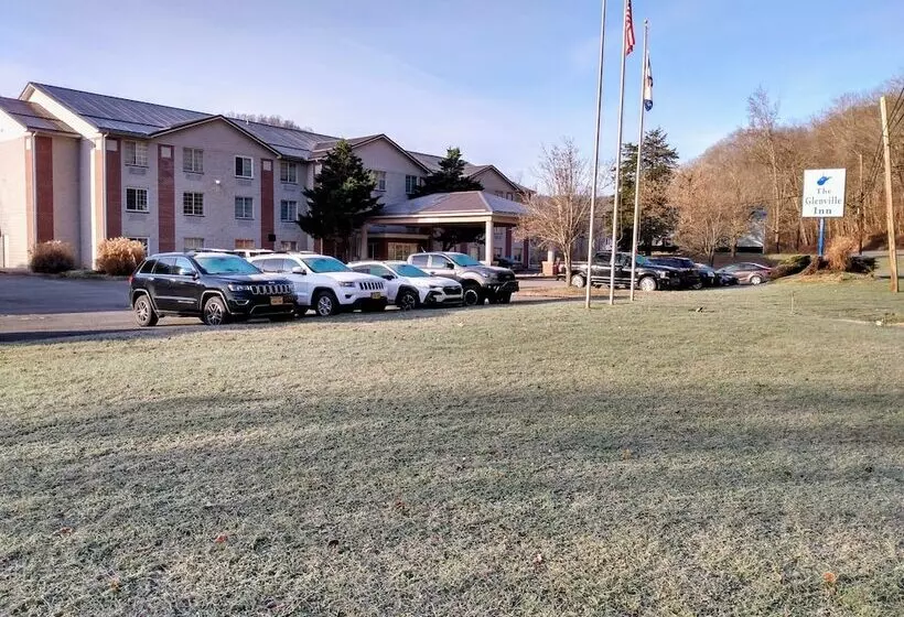 ホテル The Glenville Inn