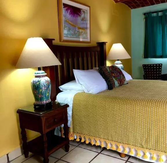 Aamiaismajoitus (B&B) Casa Del Sol Inn