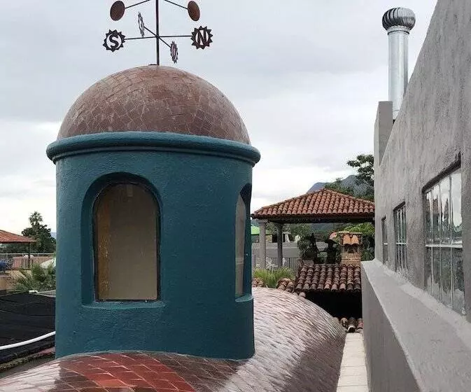 Aamiaismajoitus (B&B) Casa Del Sol Inn